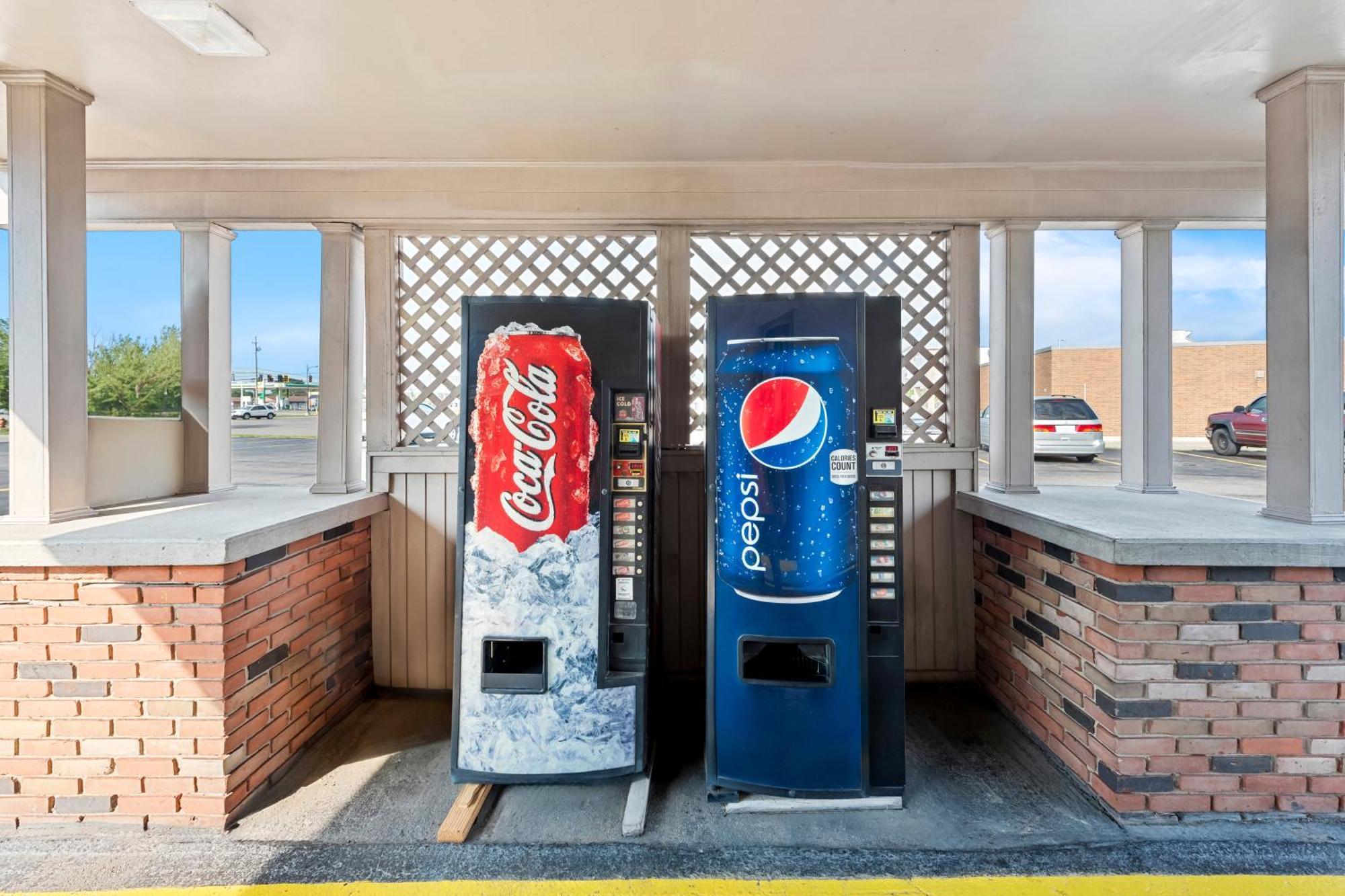 Americas Best Value Inn Marion Buitenkant foto